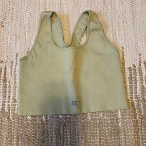 Set Active x Madelyn Cline